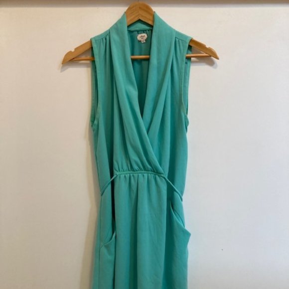 Wilfred deep neck line dress - Picture 1 of 4